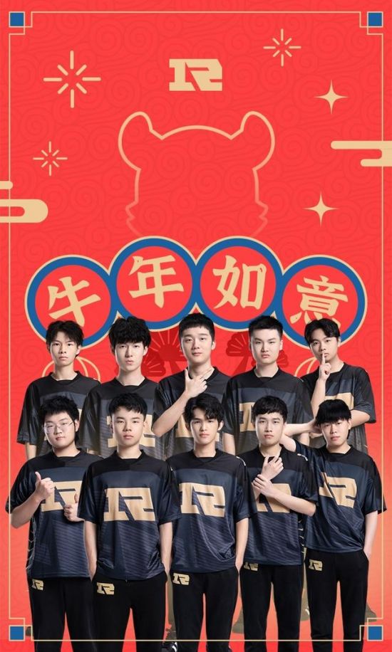 蓝宝石推出搭载AMD Ryzen AI 300 APU的Edge AI迷你PC